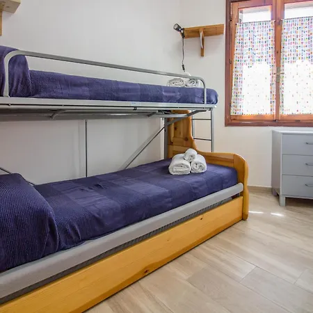 Guesthost - Seaview Lejlighed *